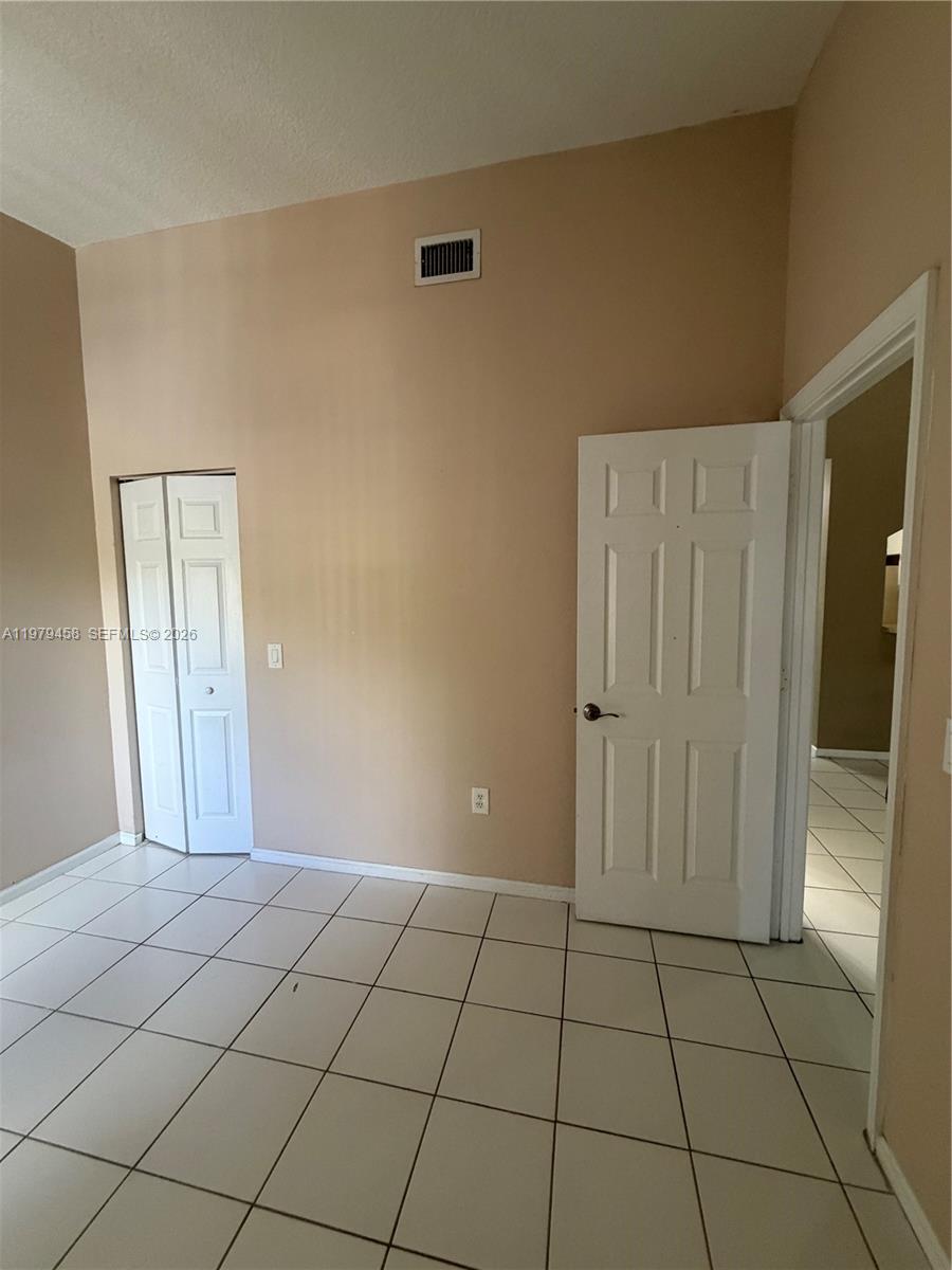 COVE AT BRIAR BAY CONDO - Residential