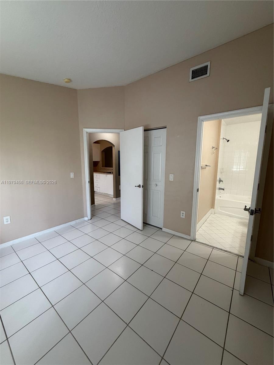 COVE AT BRIAR BAY CONDO - Residential