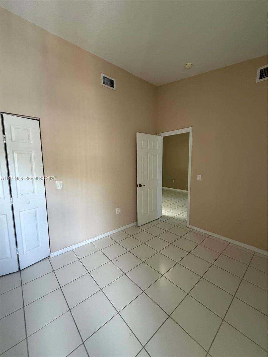COVE AT BRIAR BAY CONDO - Residential