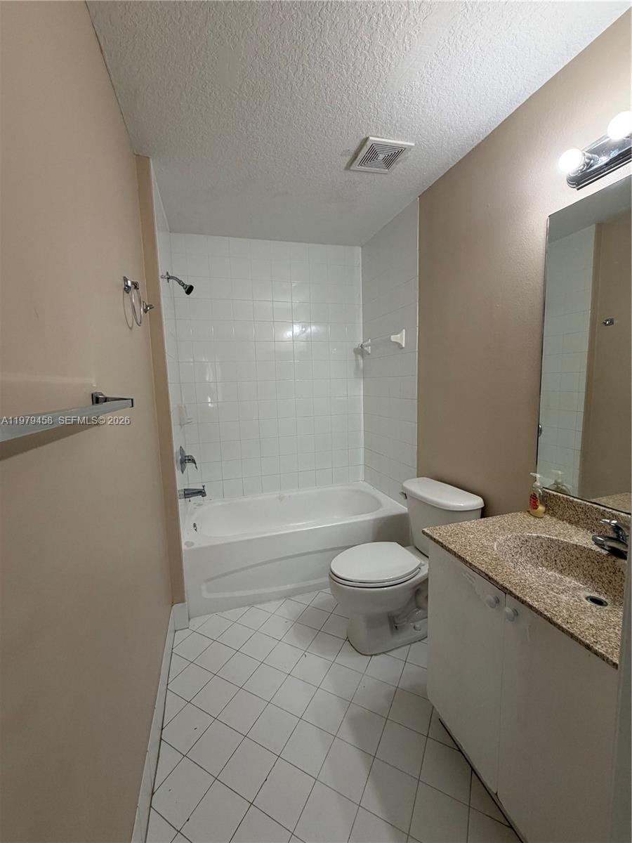 COVE AT BRIAR BAY CONDO - Residential