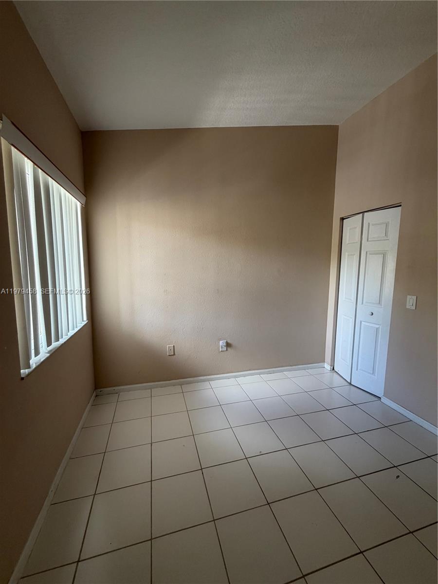 COVE AT BRIAR BAY CONDO - Residential
