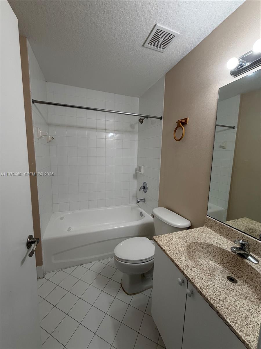 COVE AT BRIAR BAY CONDO - Residential