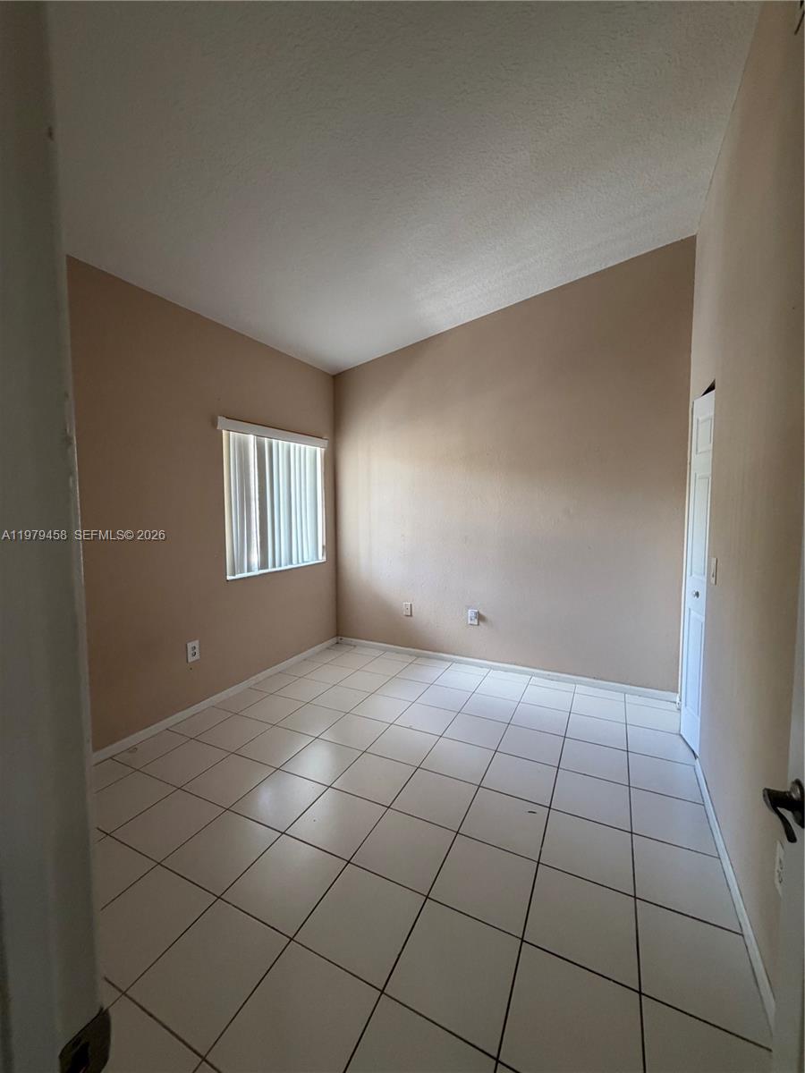 COVE AT BRIAR BAY CONDO - Residential