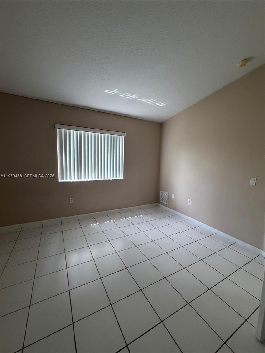 COVE AT BRIAR BAY CONDO - Residential