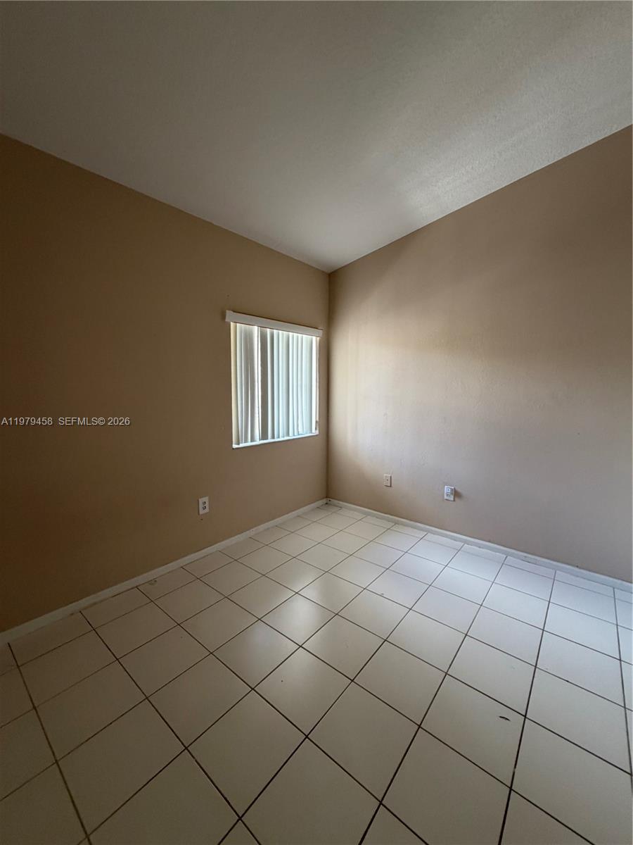 COVE AT BRIAR BAY CONDO - Residential