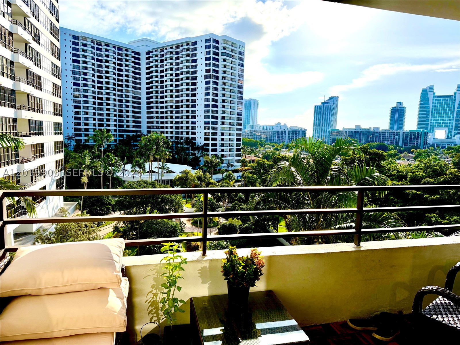 OLYMPUS CONDO PHASE - Residential