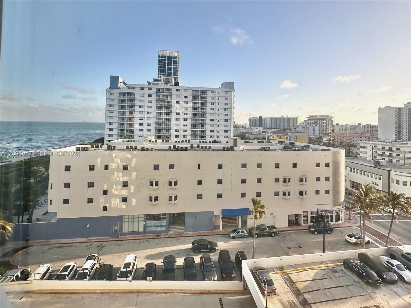BURLEIGH HOUSE CONDO - Residential