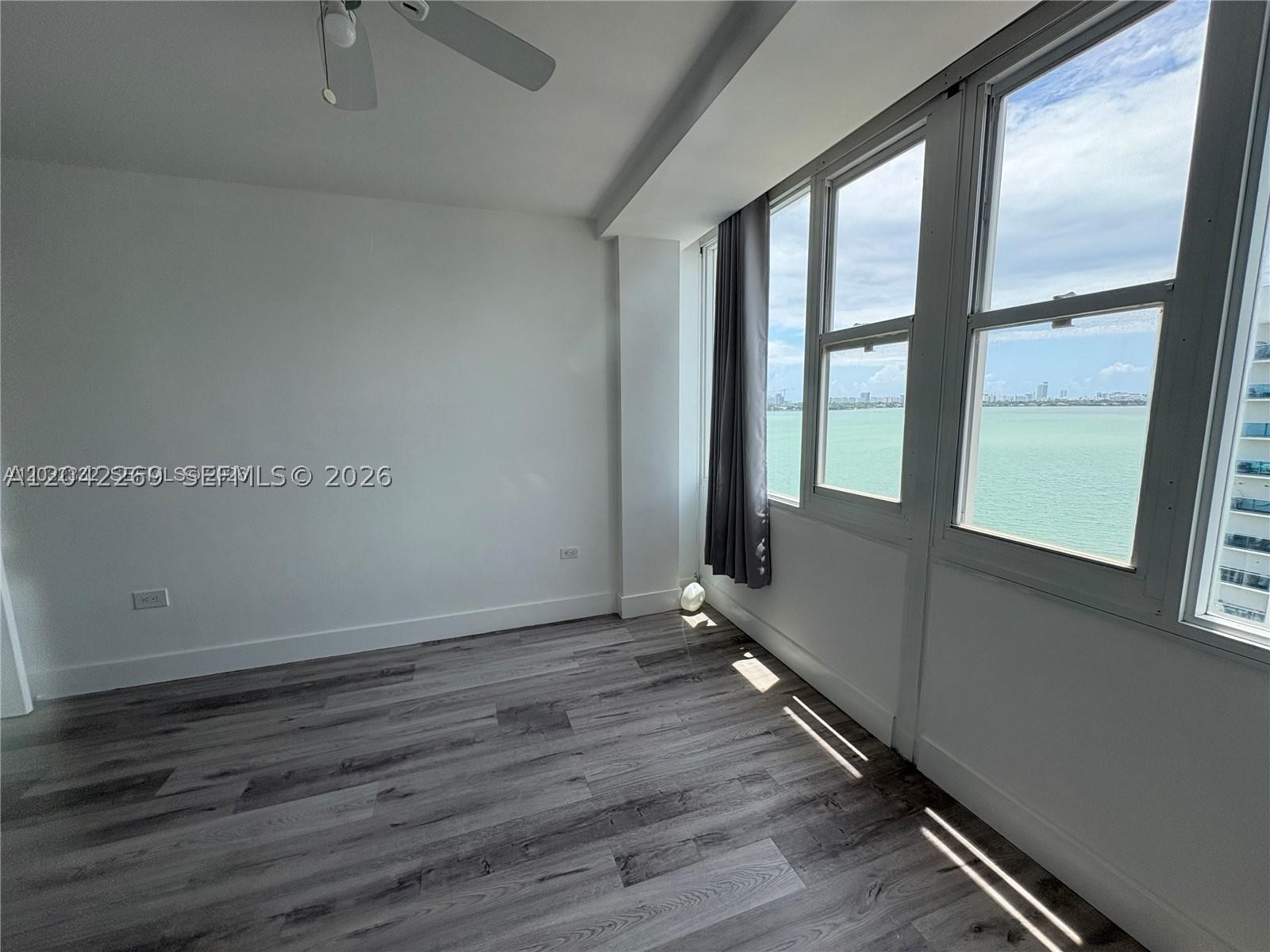 CARIBBEAN TOWERS CONDO - Residential