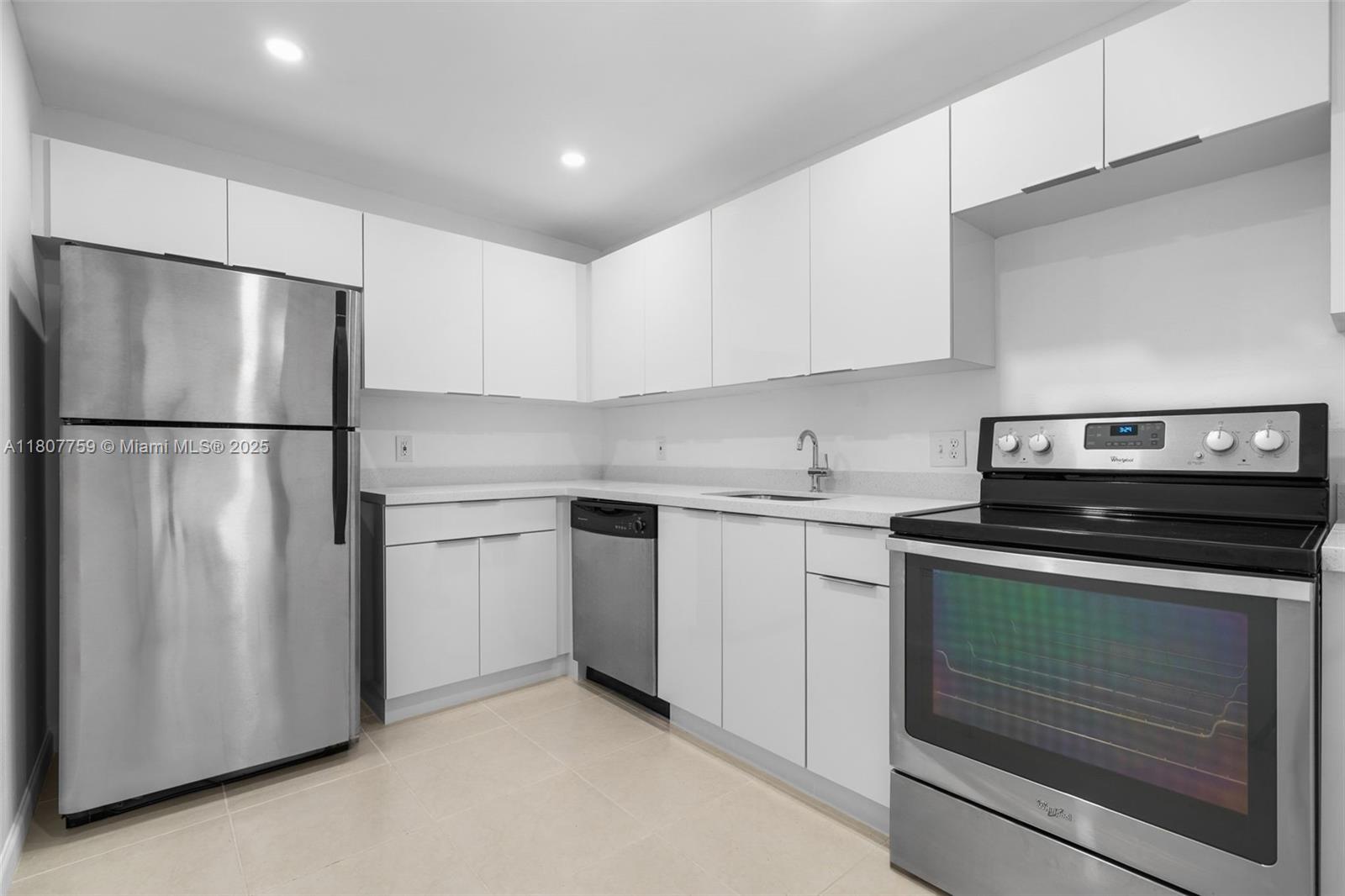 INVERRARY GARDENS CONDO I - Residential