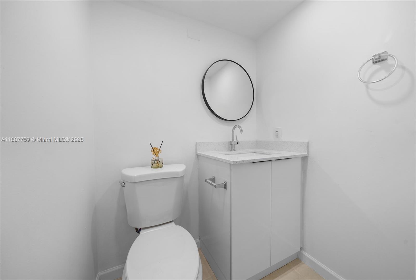 INVERRARY GARDENS CONDO I - Residential