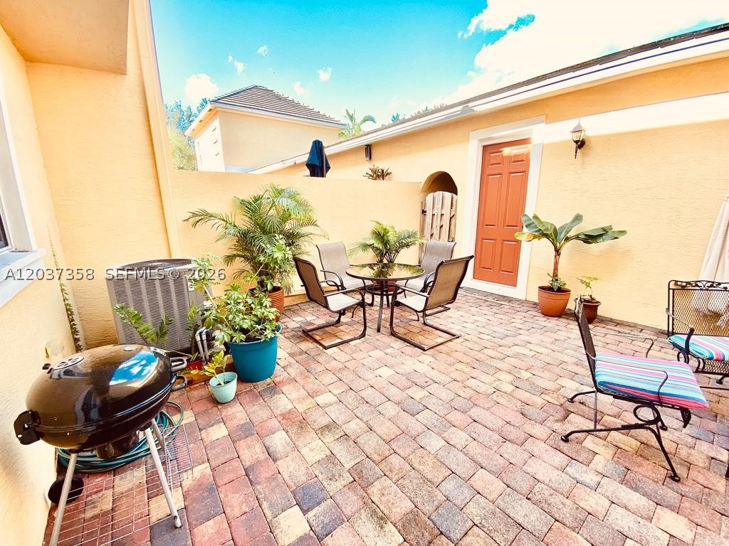 CANTERBURY PLACE - Residential