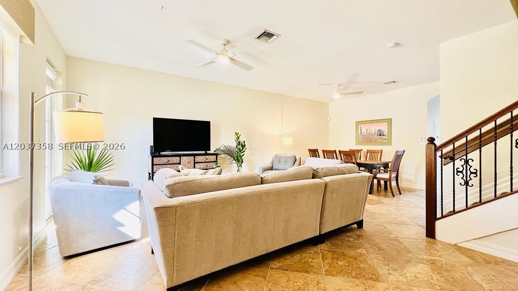 CANTERBURY PLACE - Residential