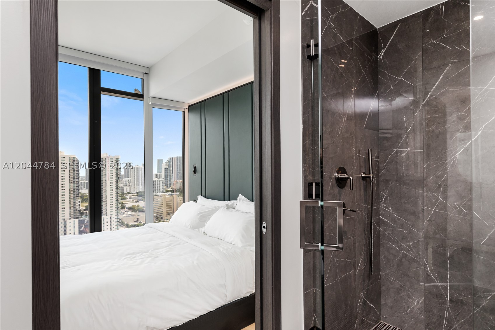 E11EVEN Residences Miami - Residential
