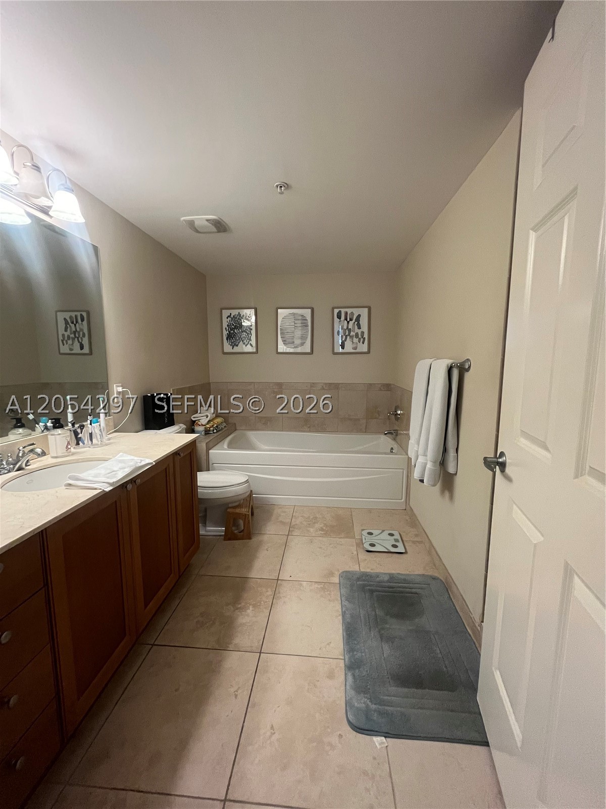 55 MERRICK CONDO - Residential Lease