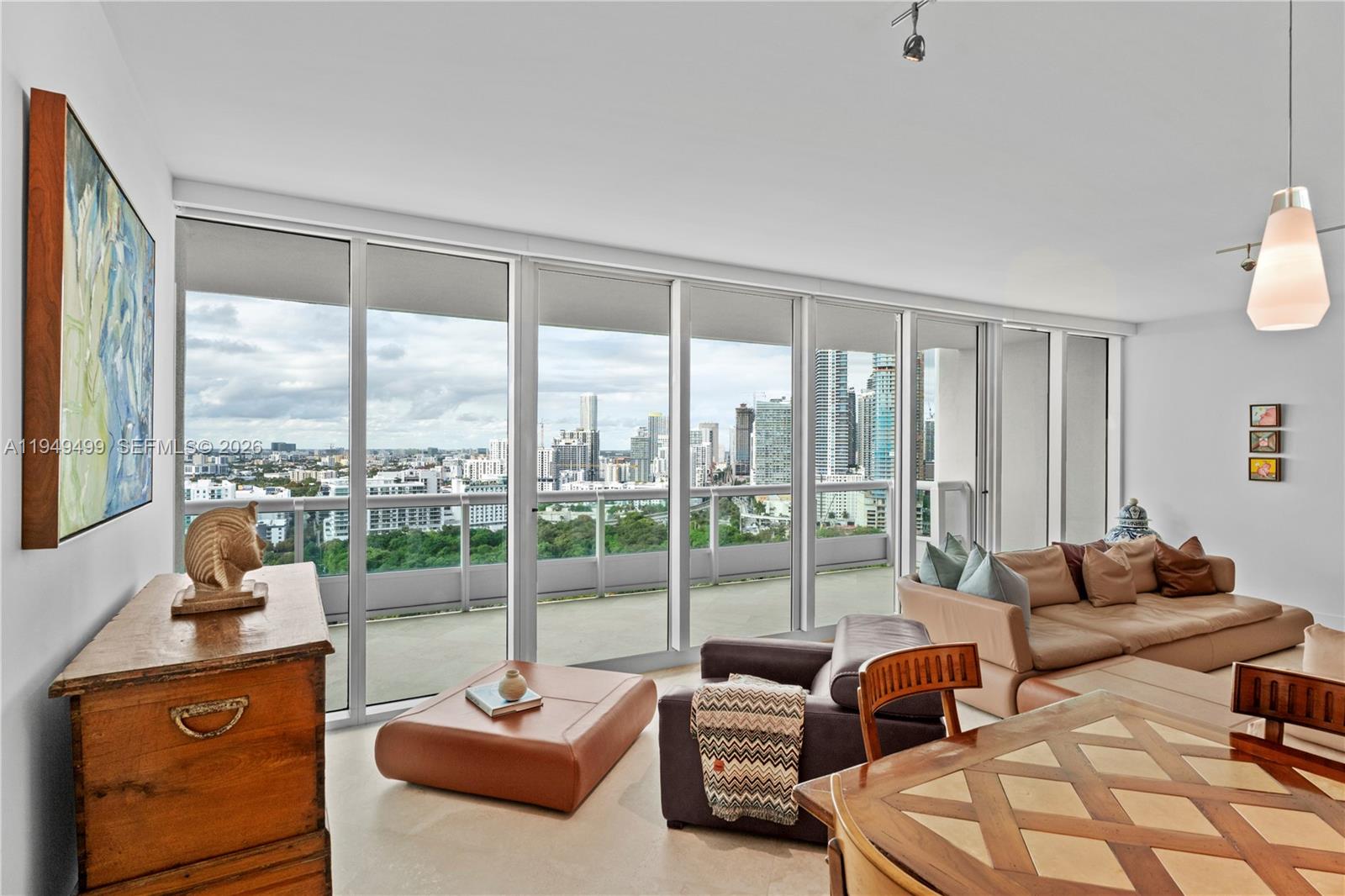SANTA MARIA CONDO - Residential