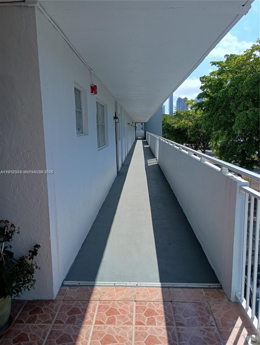EDEN ISLES CONDO PART 1 - Residential