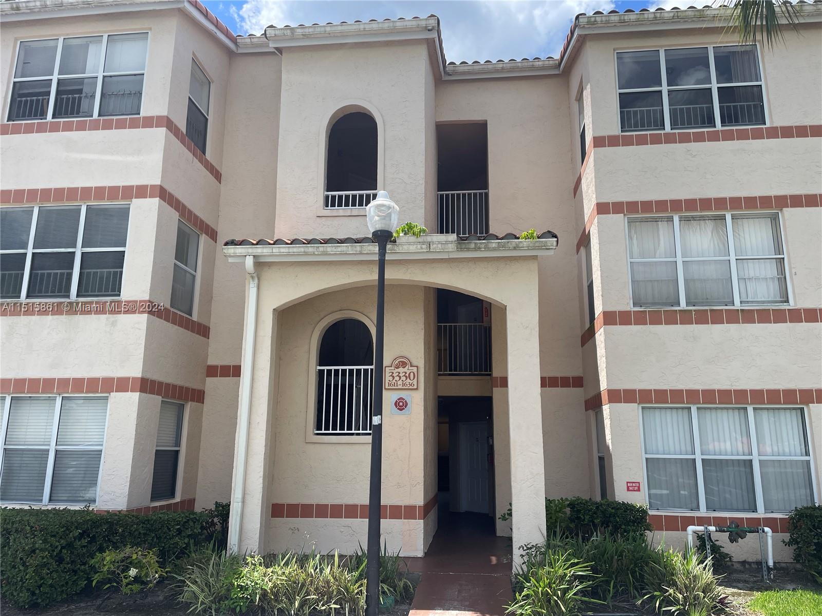 CORAL KEY CONDO - Residential Lease