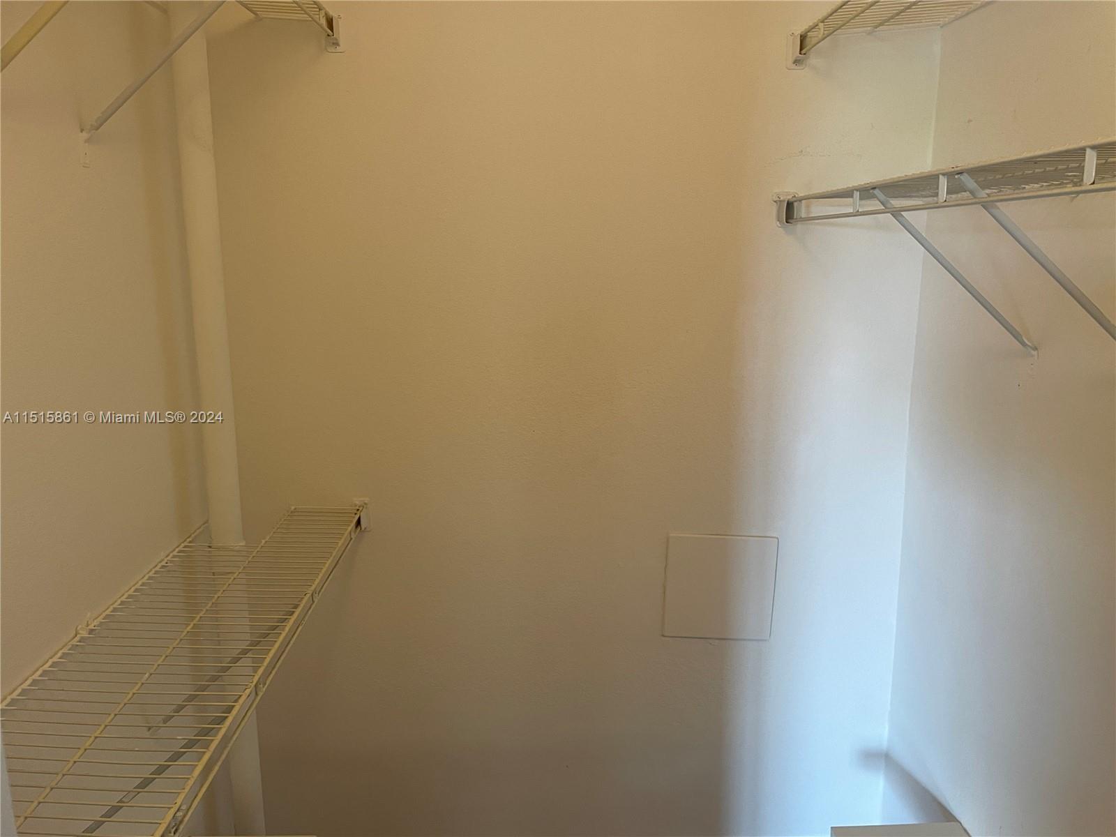 CORAL KEY CONDO - Residential Lease