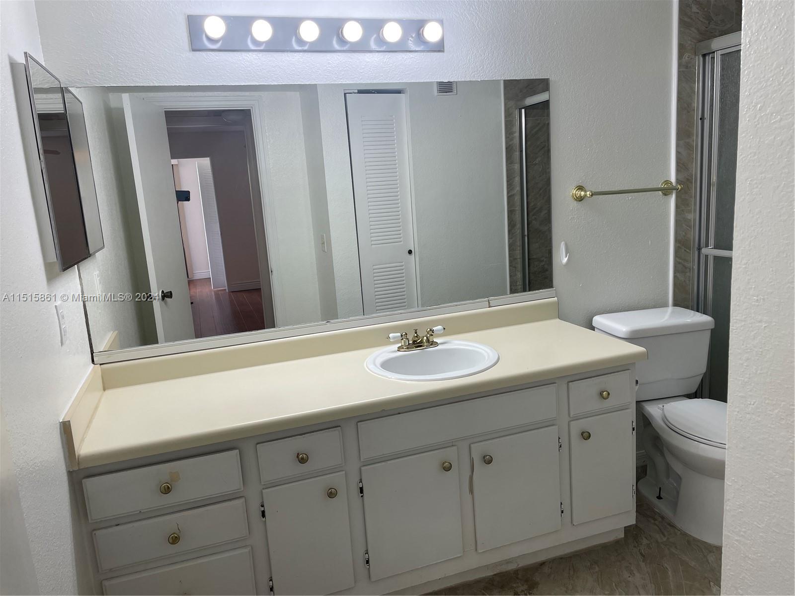 CORAL KEY CONDO - Residential Lease