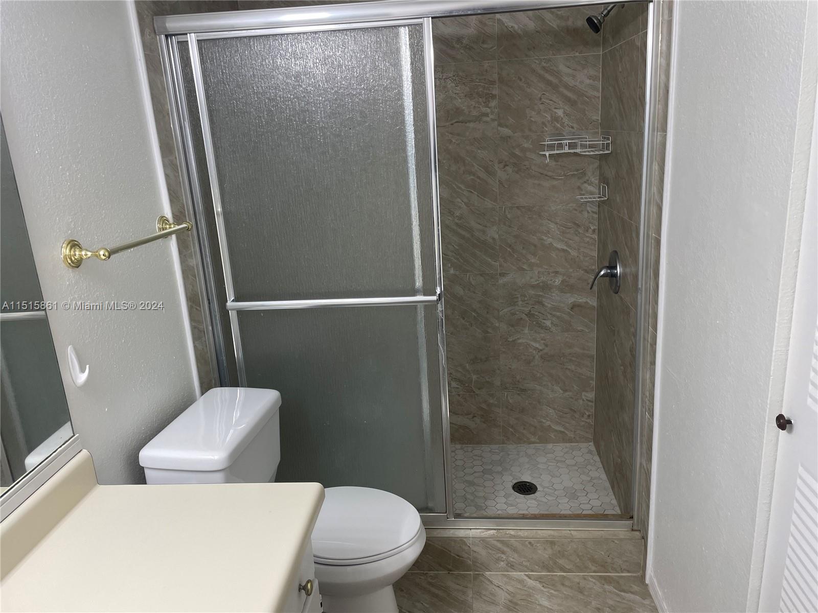 CORAL KEY CONDO - Residential Lease