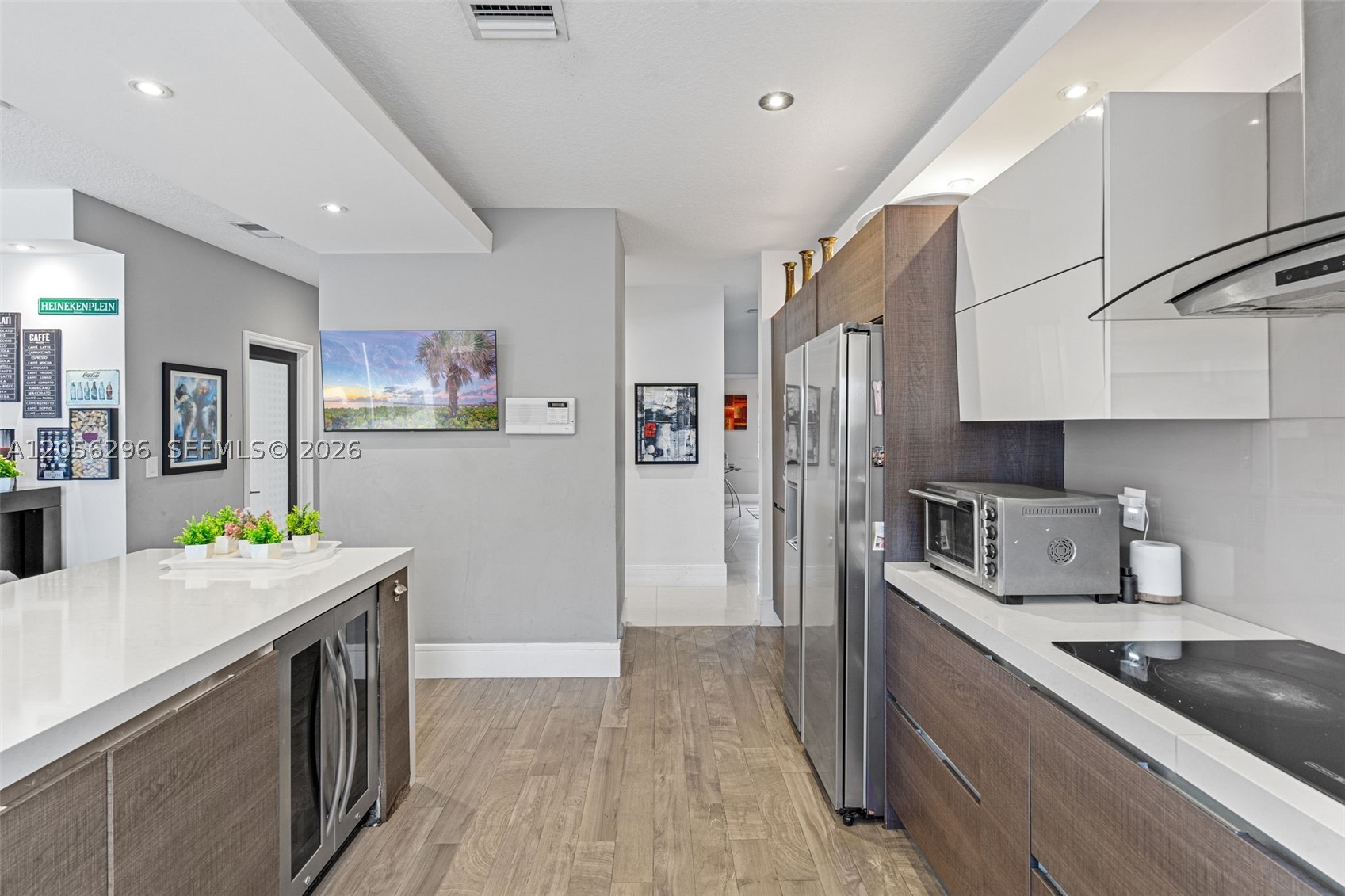 KAYLA S PLACE - Residential Lease