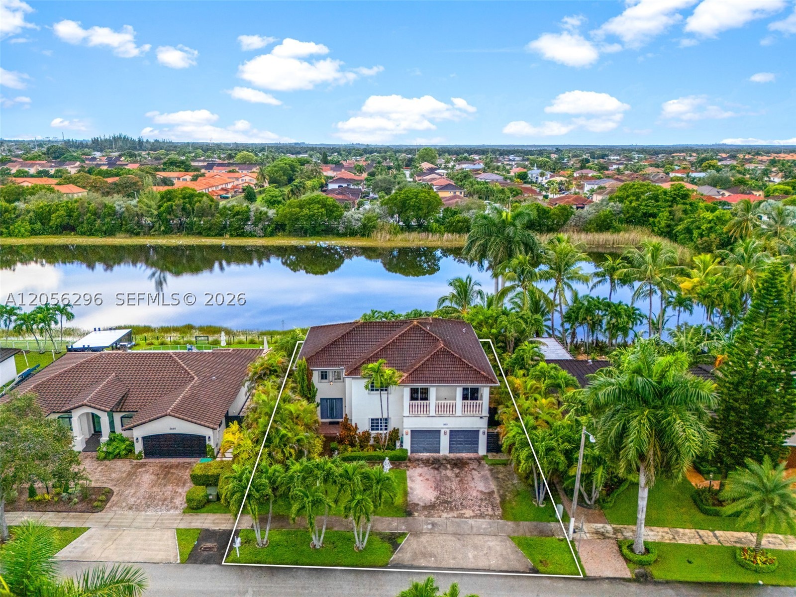 KAYLA S PLACE - Residential Lease
