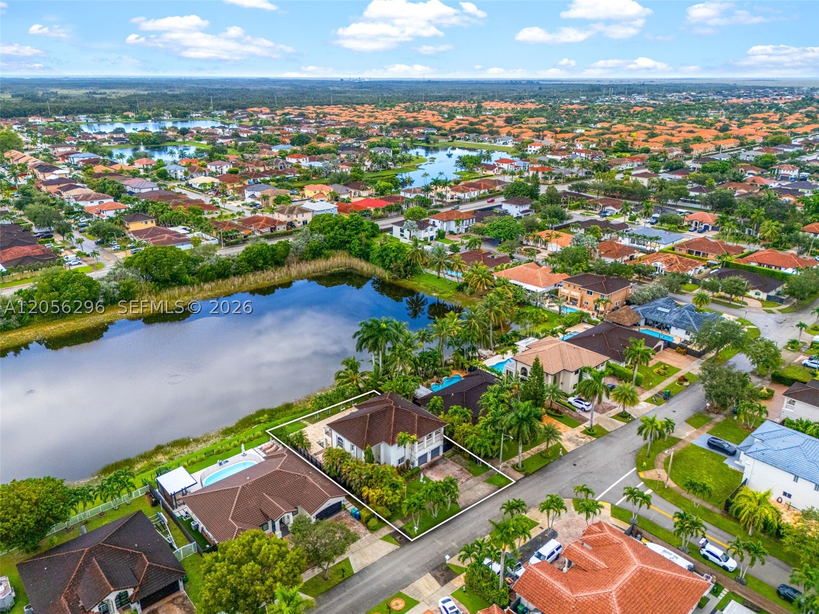 KAYLA S PLACE - Residential Lease