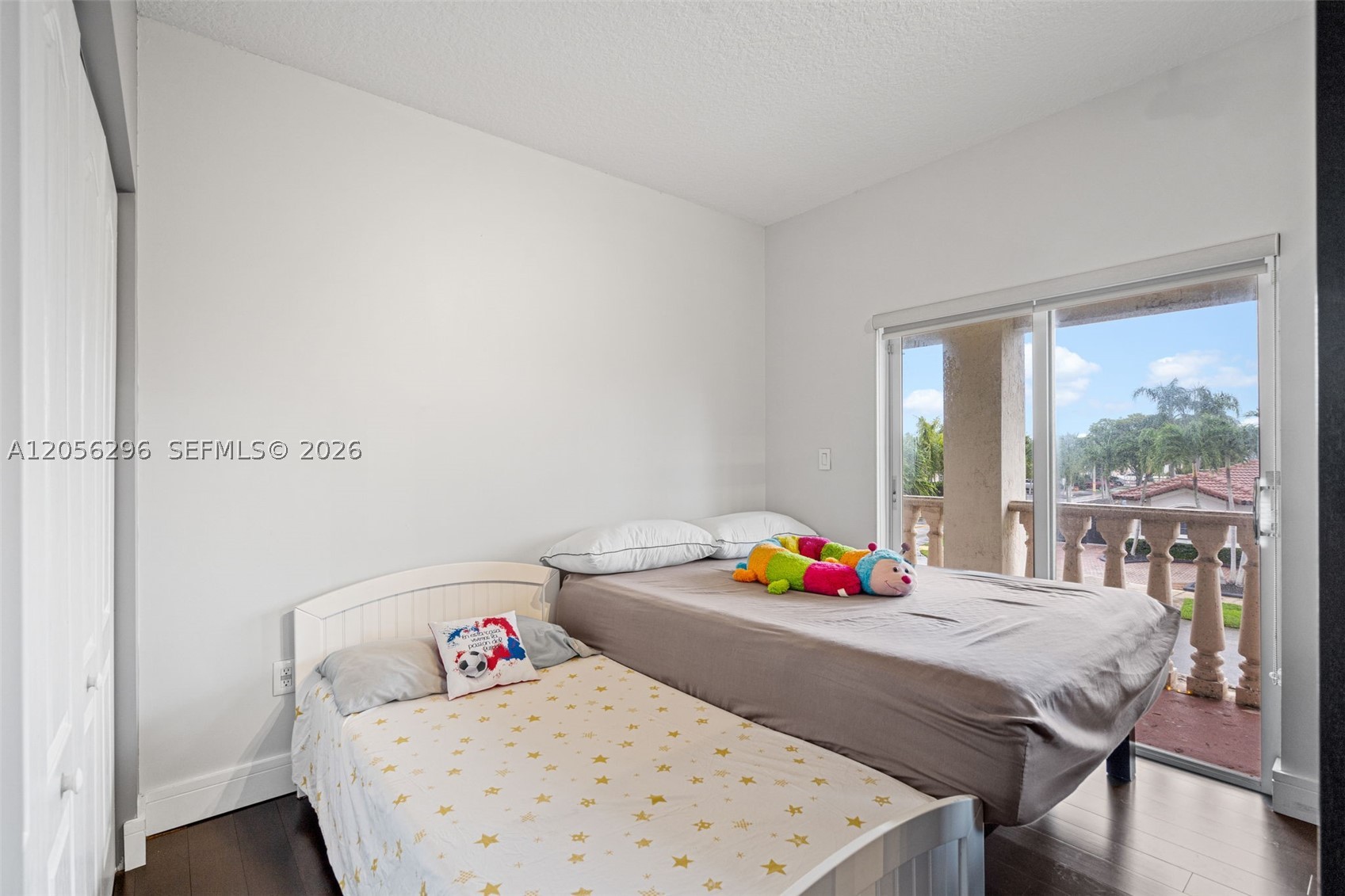 KAYLA S PLACE - Residential Lease