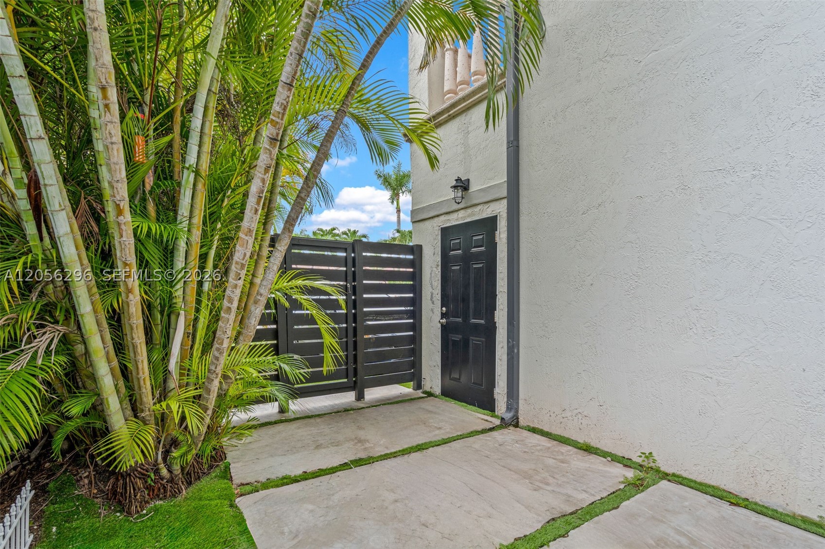 KAYLA S PLACE - Residential Lease