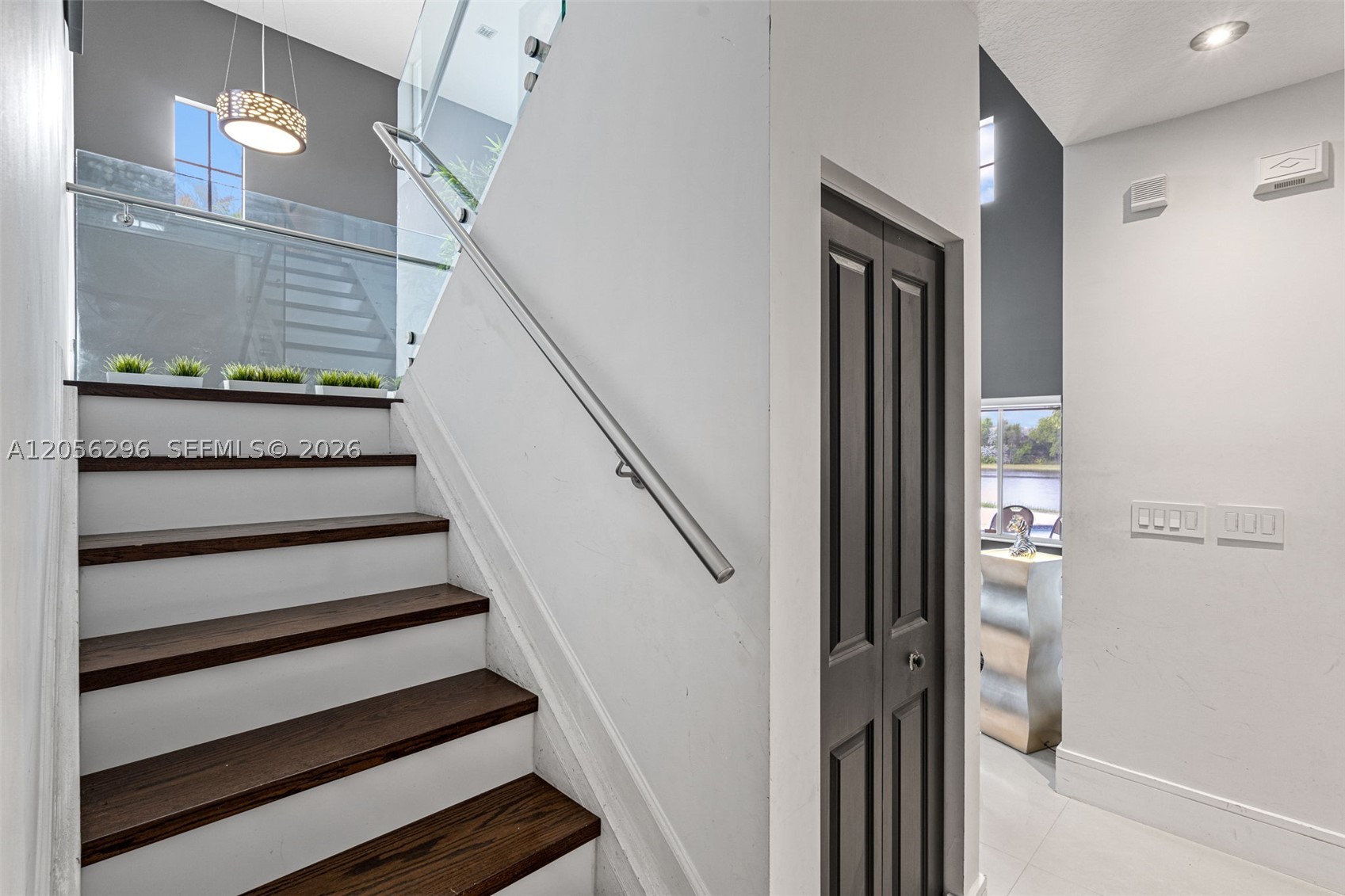 KAYLA S PLACE - Residential Lease