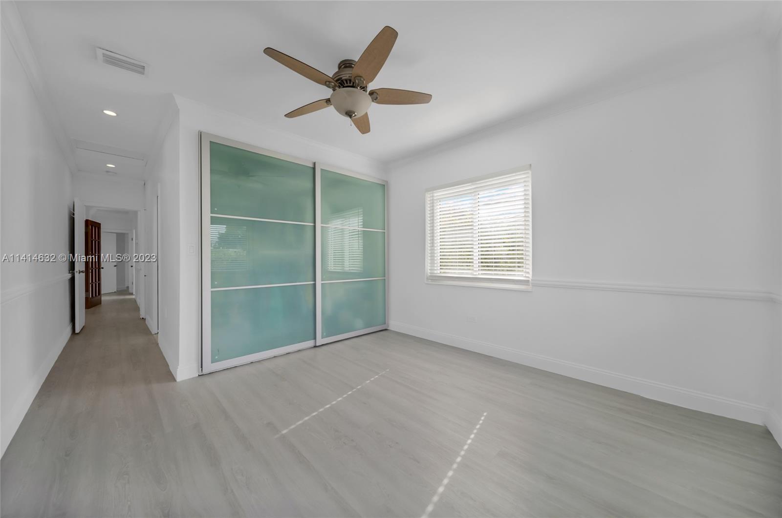 BRICKELL ESTATES - Residential Lease