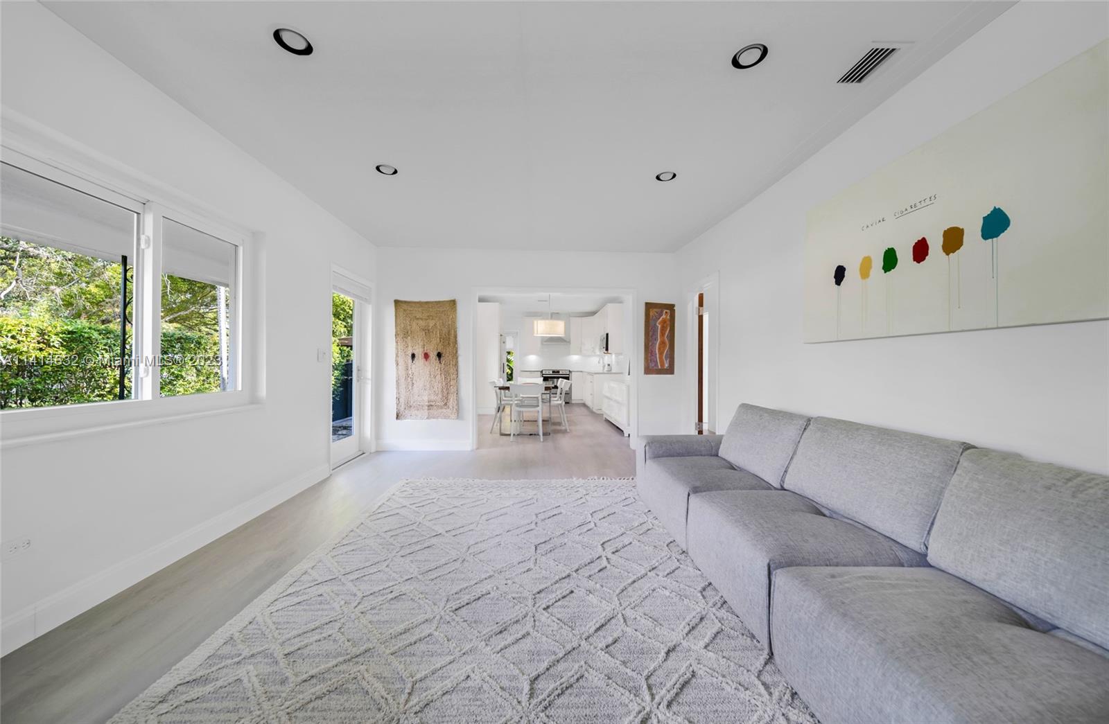 BRICKELL ESTATES - Residential Lease