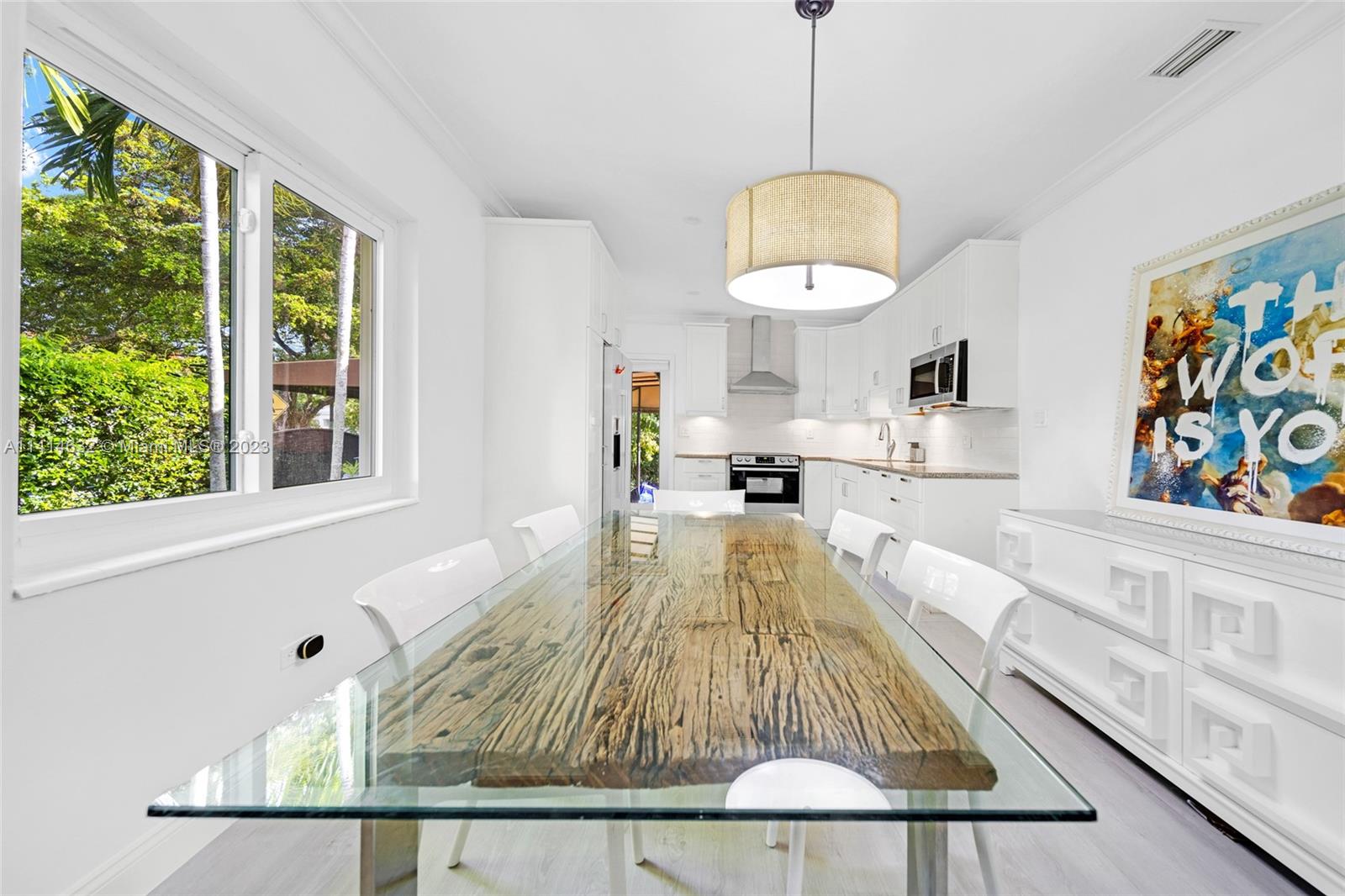 BRICKELL ESTATES - Residential Lease
