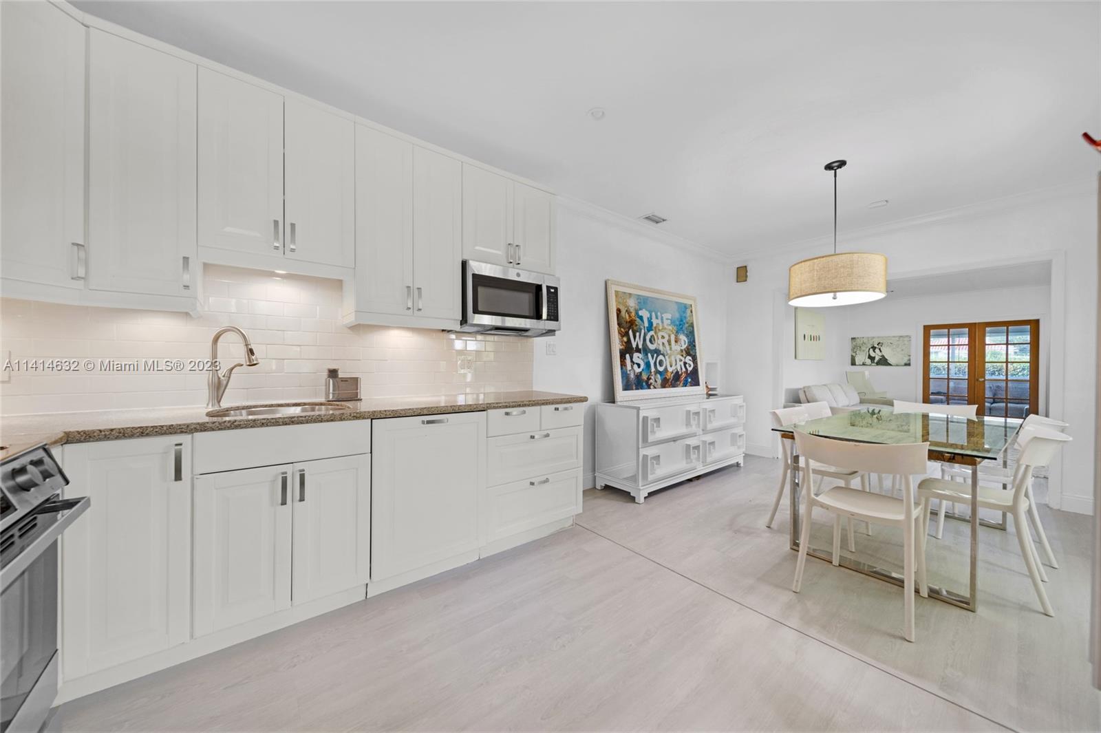 BRICKELL ESTATES - Residential Lease