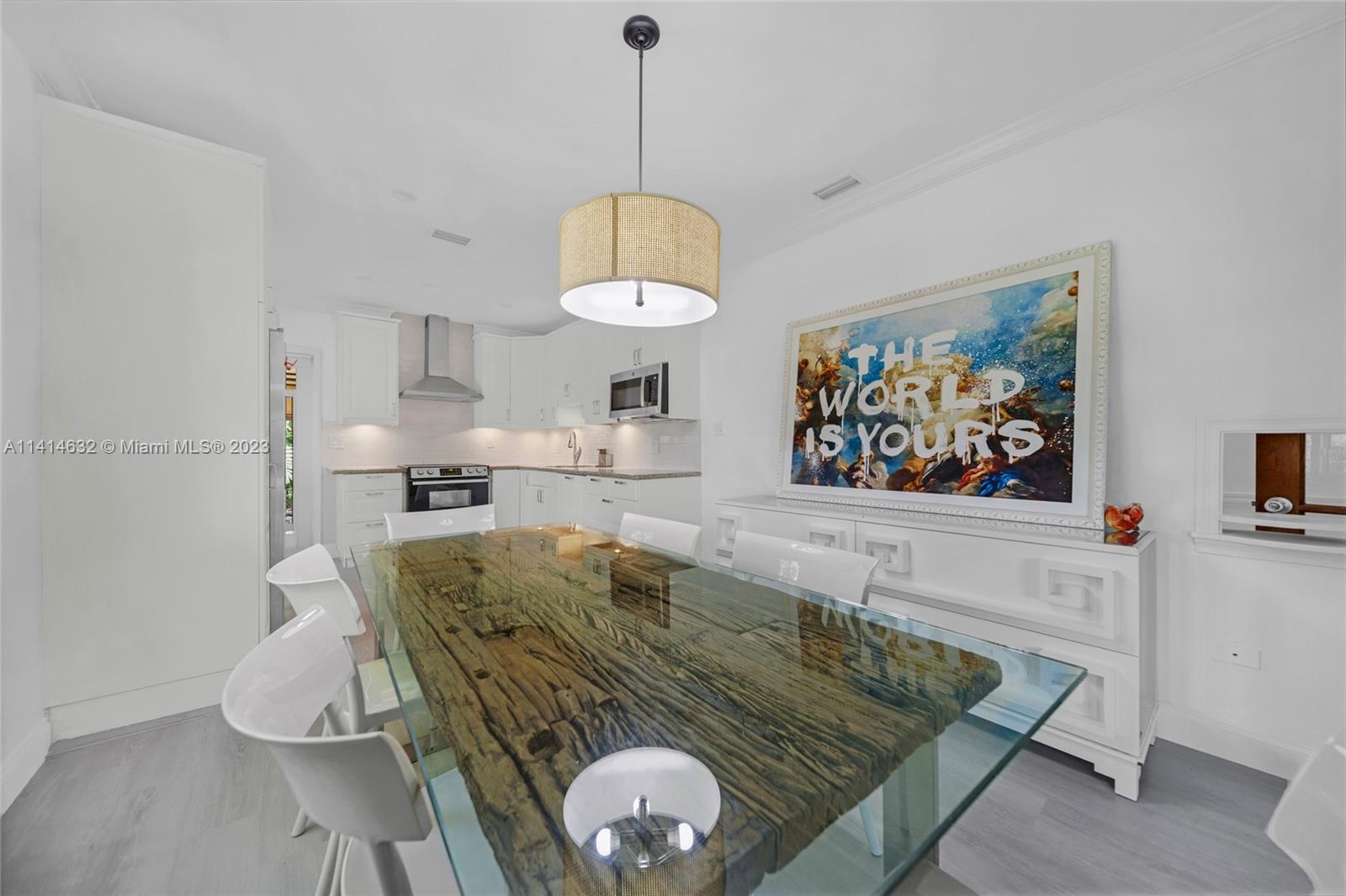 BRICKELL ESTATES - Residential Lease