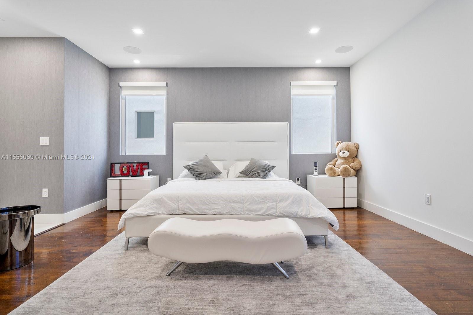 DORAL COMMONS RESIDENTIAL - Residential