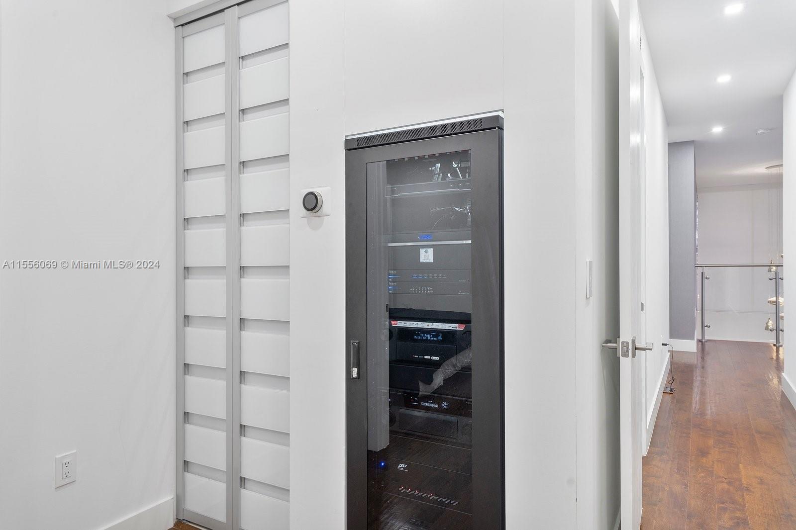 DORAL COMMONS RESIDENTIAL - Residential