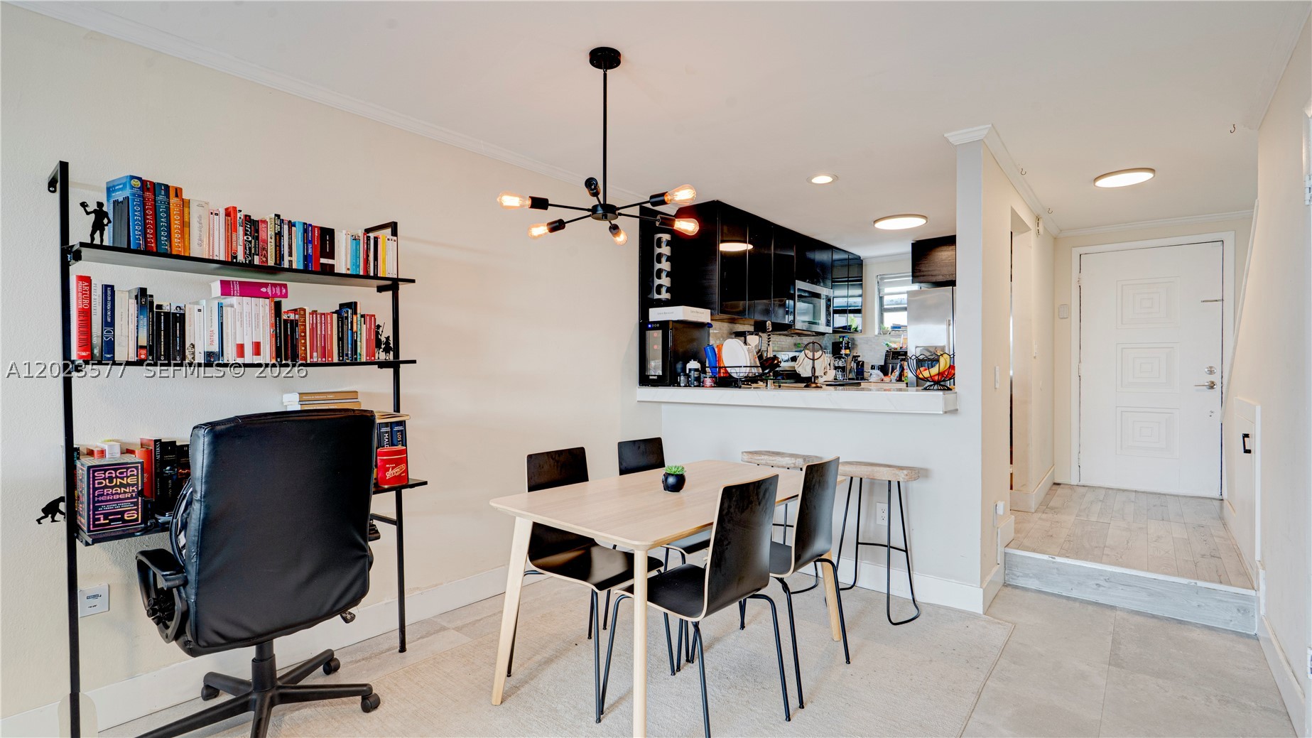 RIVER CLUB TOWNHOUSE COND - Residential