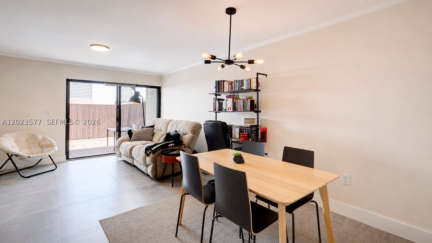RIVER CLUB TOWNHOUSE COND - Residential