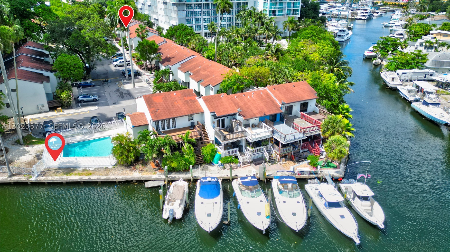 RIVER CLUB TOWNHOUSE COND - Residential