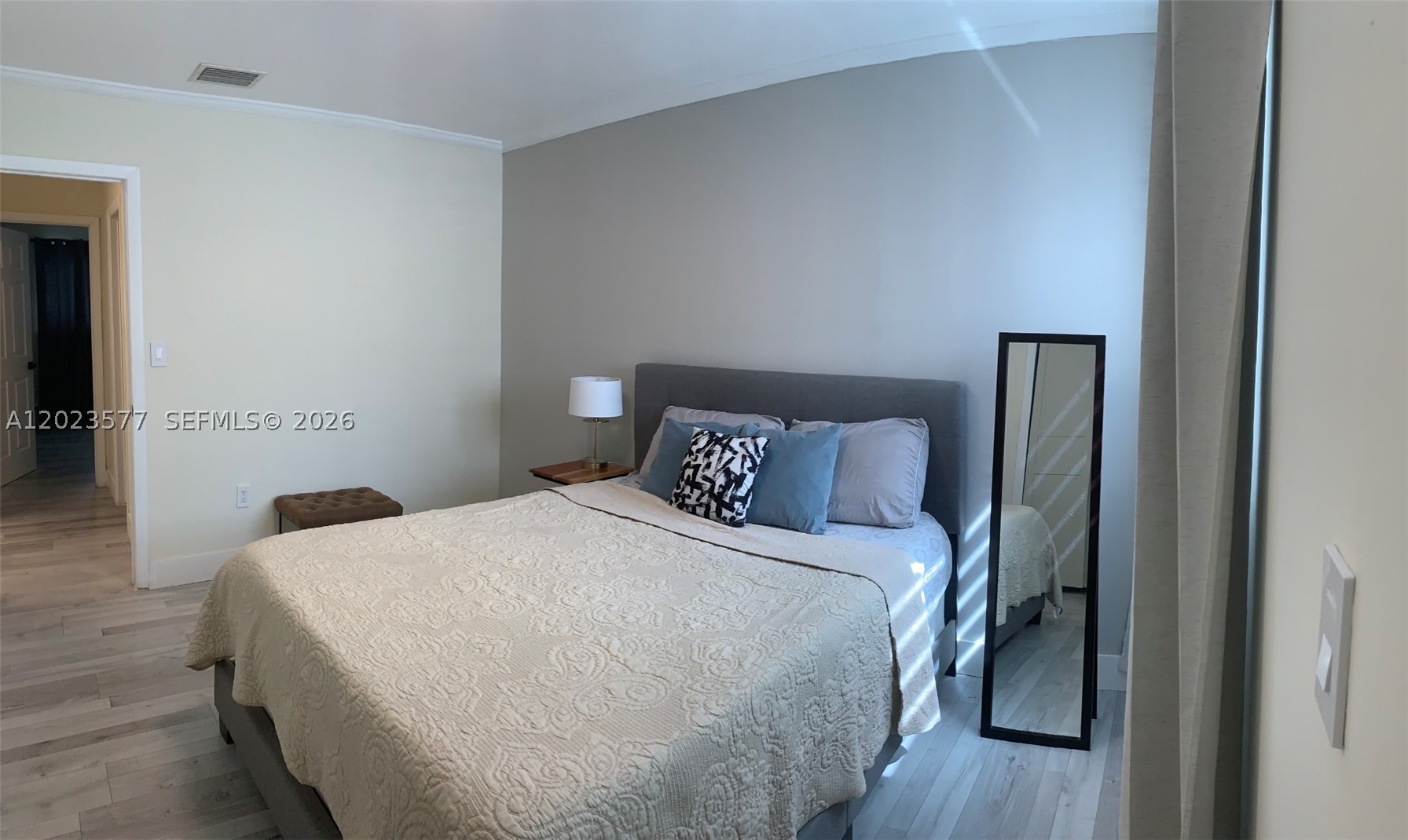 RIVER CLUB TOWNHOUSE COND - Residential