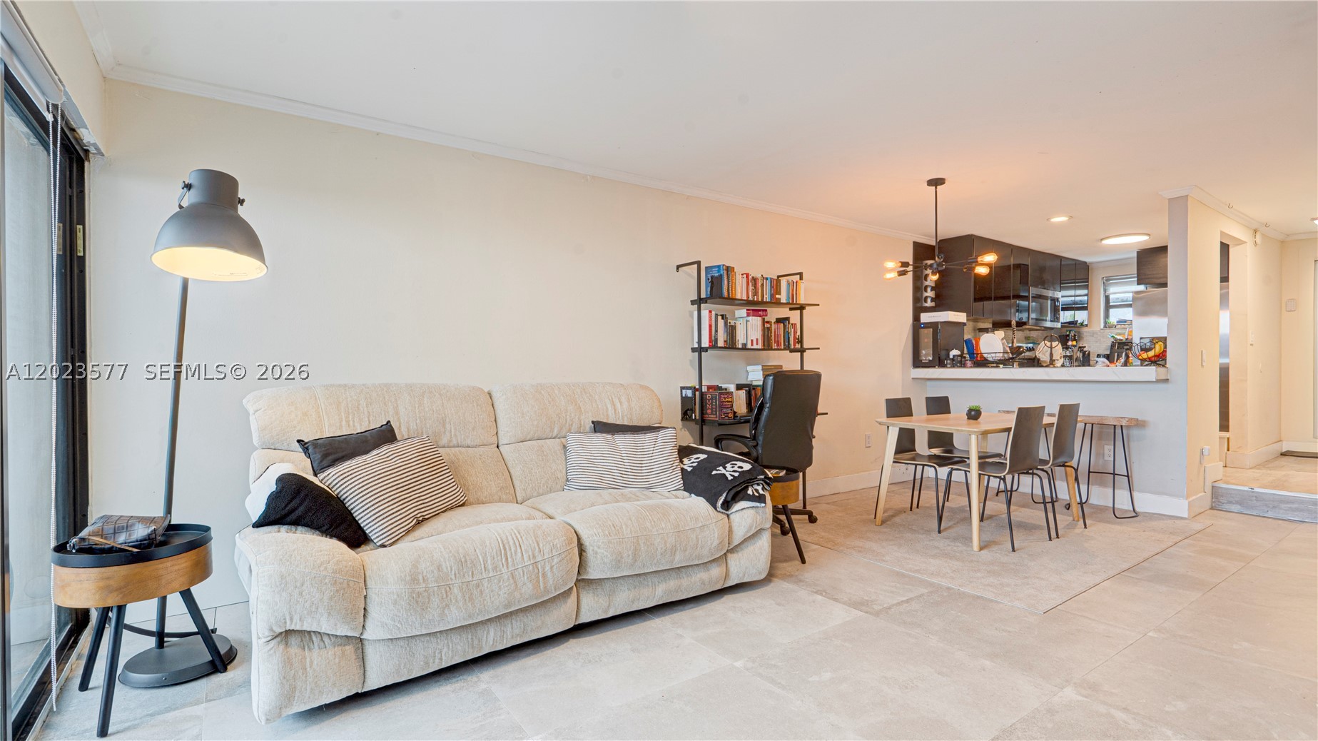 RIVER CLUB TOWNHOUSE COND - Residential