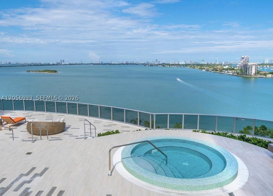 ARIA ON THE BAY CONDO - Residential Lease