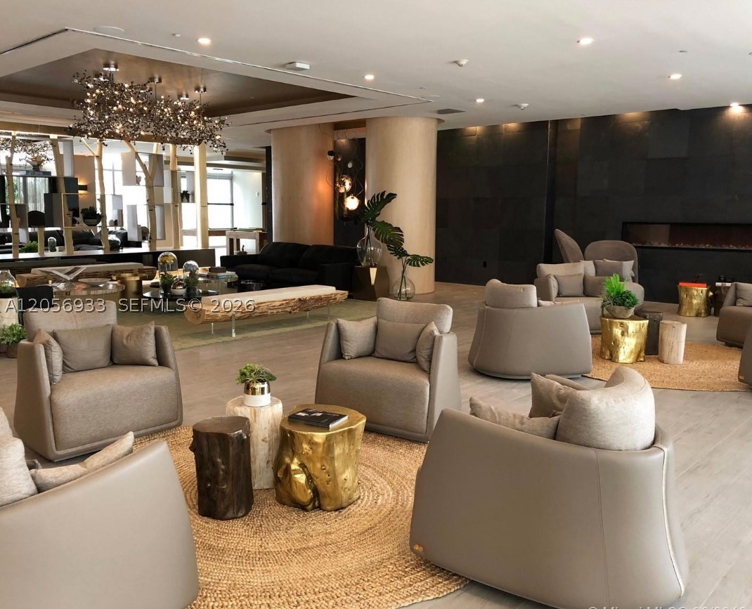 ARIA ON THE BAY CONDO - Residential Lease