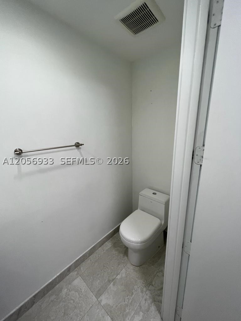 ARIA ON THE BAY CONDO - Residential Lease