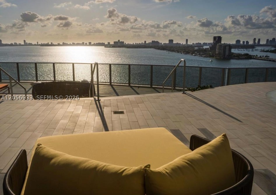 ARIA ON THE BAY CONDO - Residential Lease