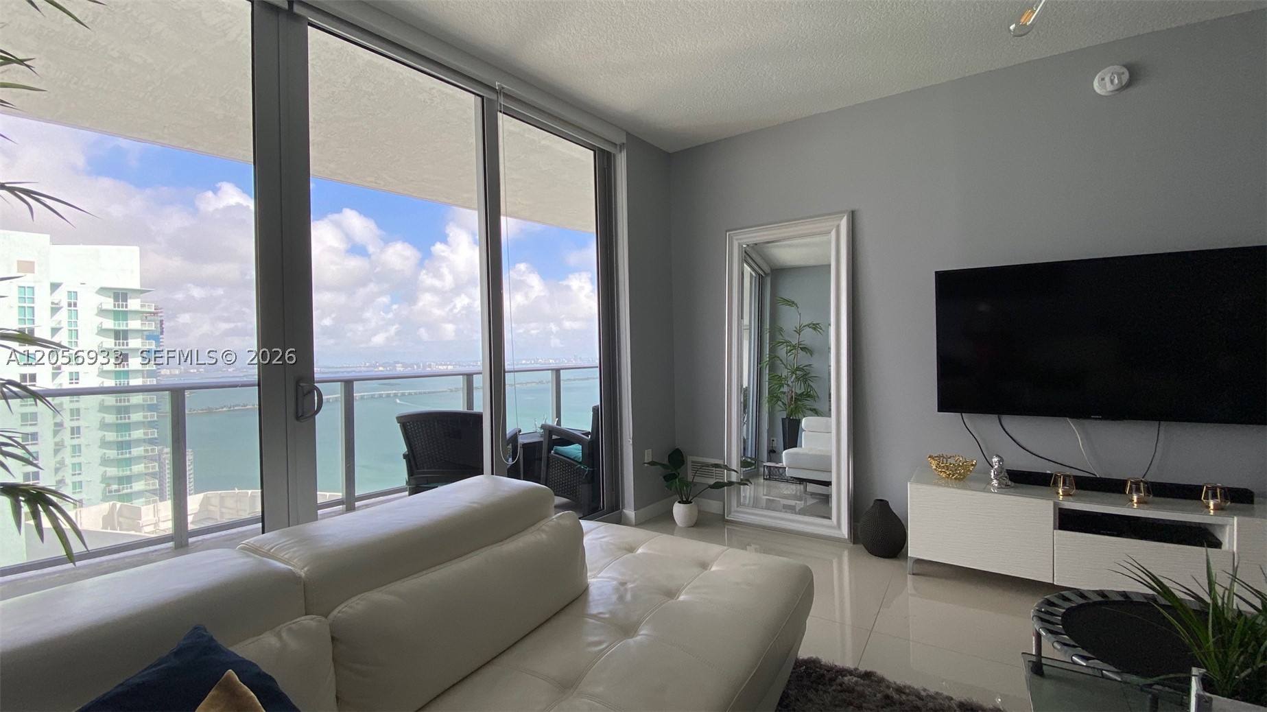 ARIA ON THE BAY CONDO - Residential Lease