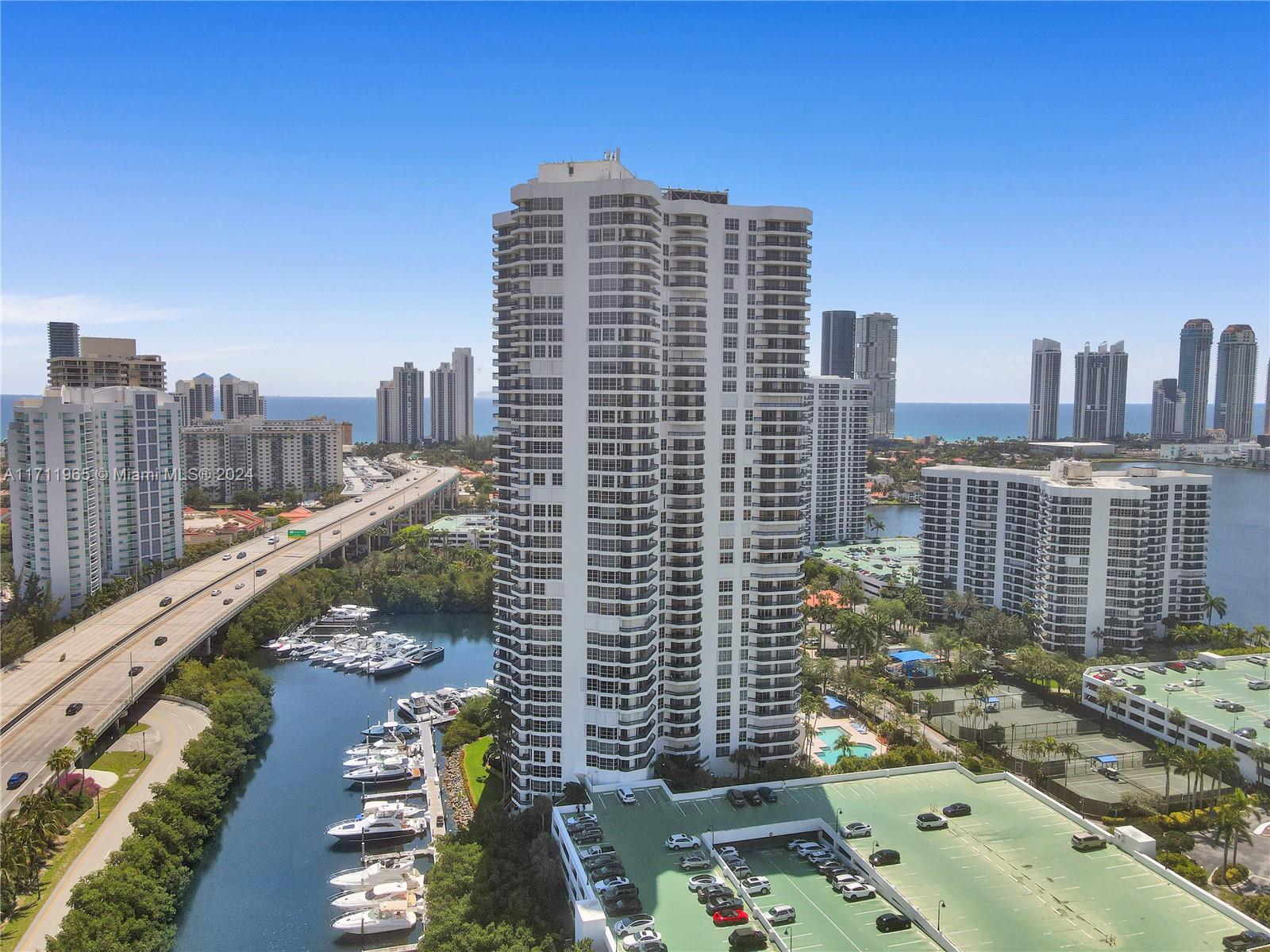 MYSTIC POINTE - Residential Lease