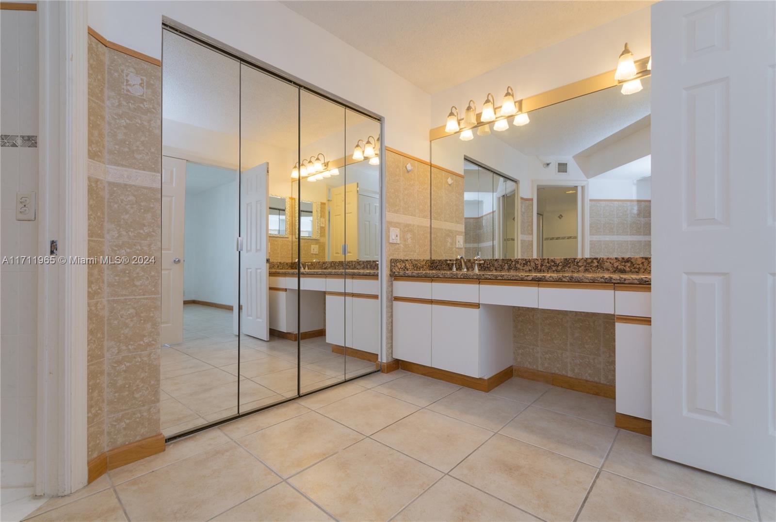 MYSTIC POINTE - Residential Lease
