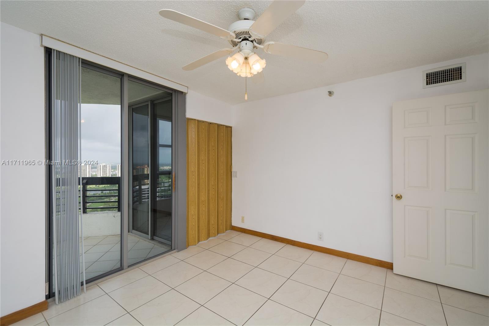 MYSTIC POINTE - Residential Lease